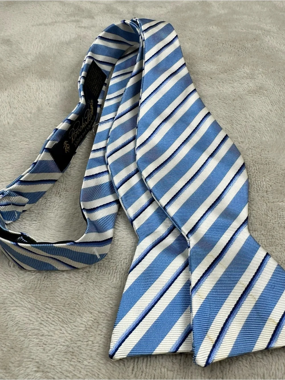 Brooks Brothers Makers Merchants Silk Self Tie Bow Tie Blue White Stripe USA